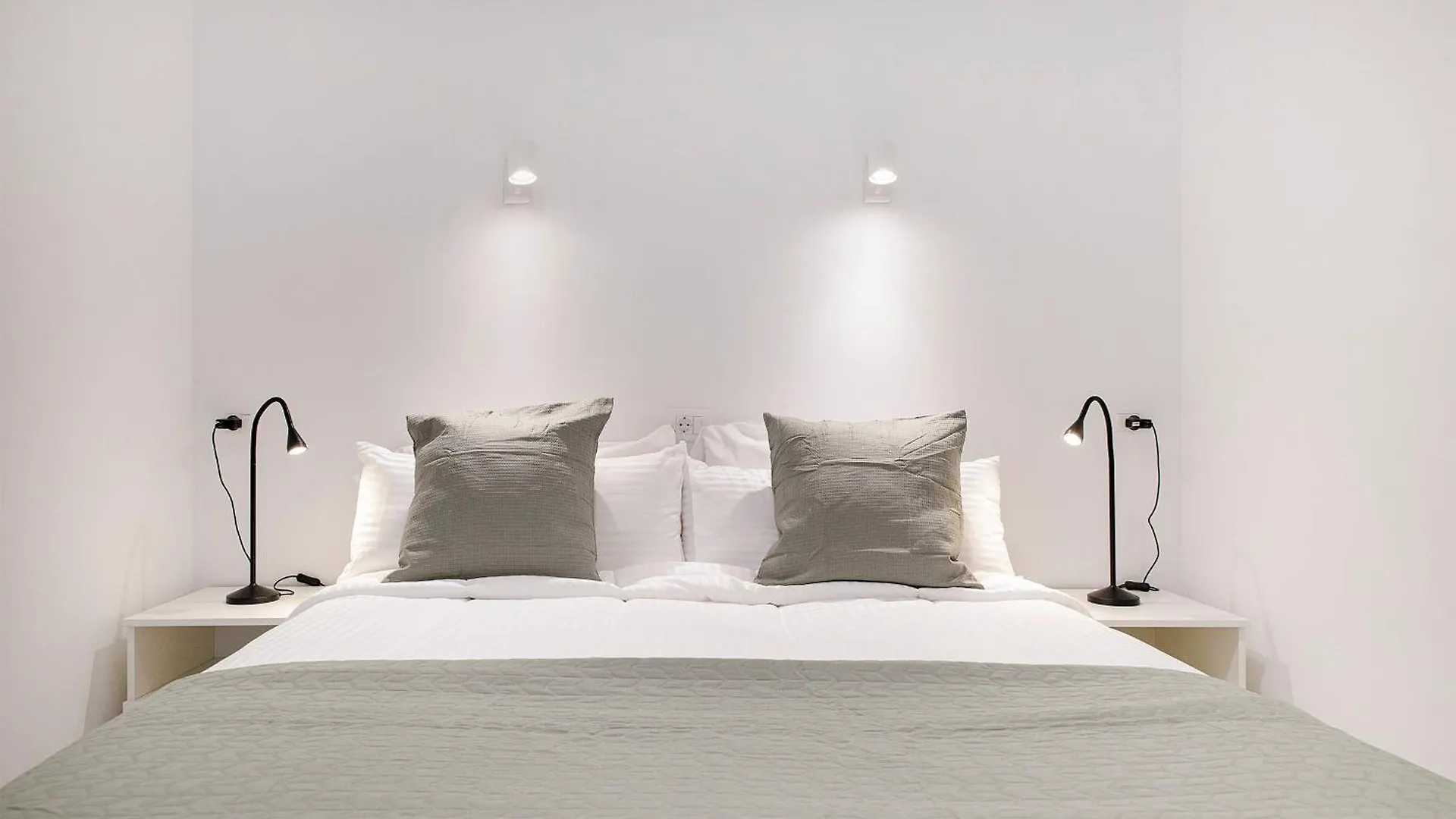 Apartment The Club - Accommodation - Dining - Events San Miguel de Abona Spanien