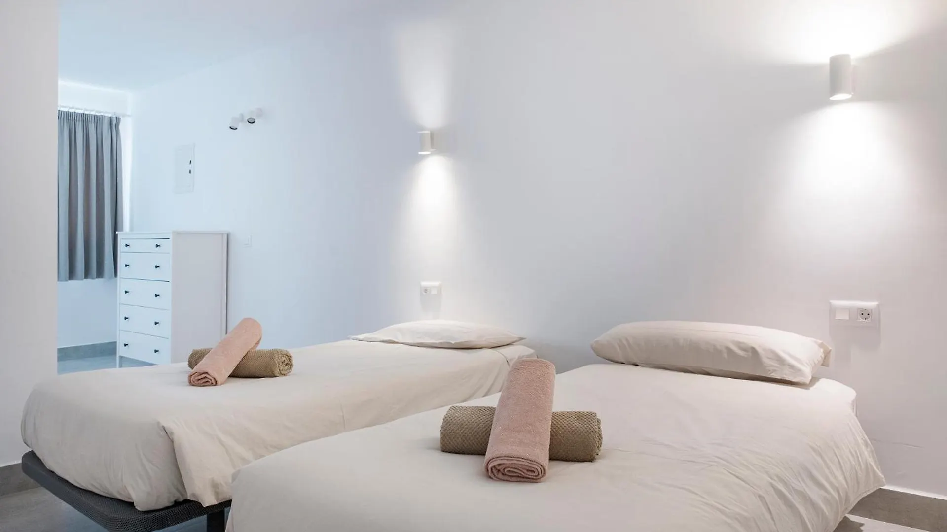 The Club - Accommodation - Dining - Events 산미겔데아보나 아파트