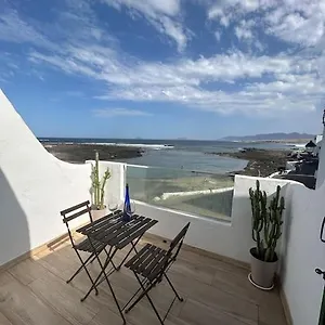 Hébergement de vacances Acogedora Casa Con Vistas Al Mar, Caleta de Caballo