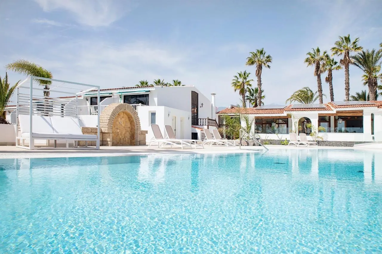 The Club - Accommodation - Dining - Events San Miguel de Abona