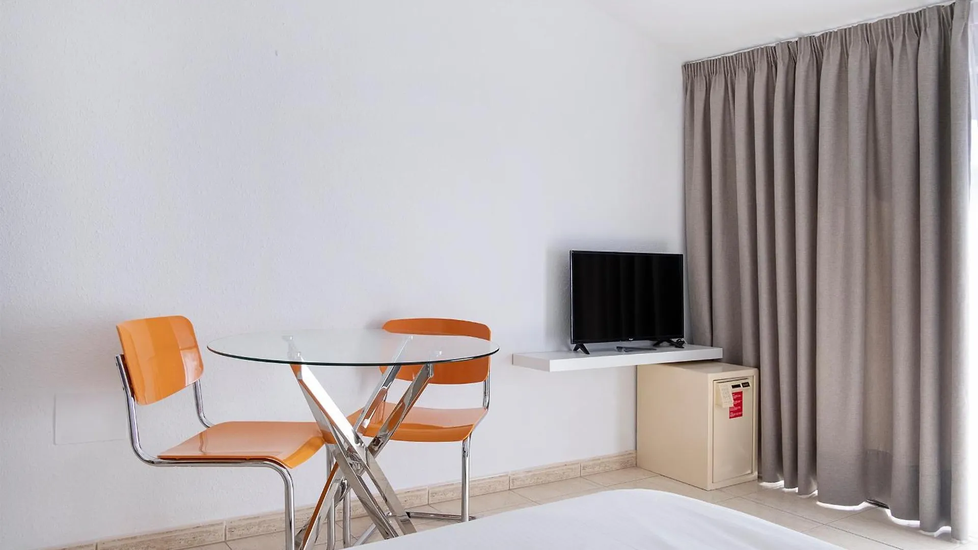 The Club - Accommodation - Dining - Events Σαν Μιγκέλ ντε Αμπόνα