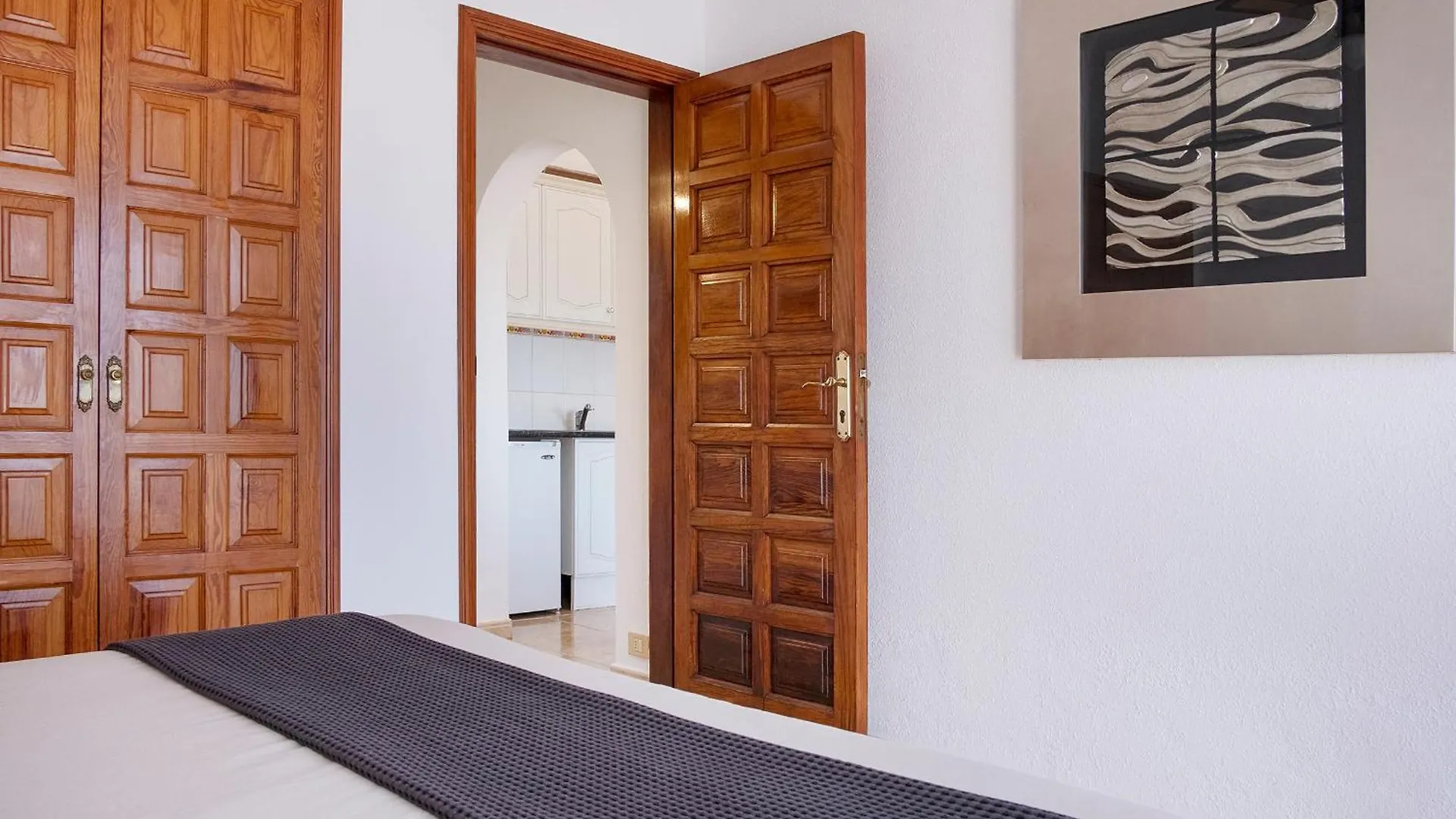The Club - Accommodation - Dining - Events San Miguel de Abona