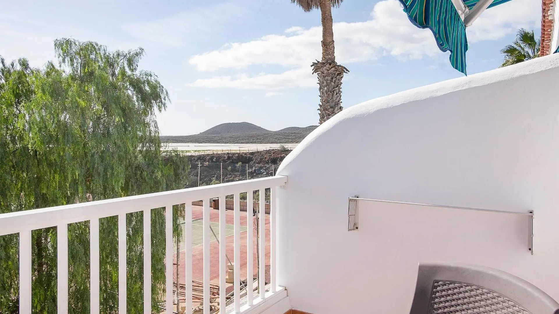 The Club - Accommodation - Dining - Events San Miguel de Abona Apartamento